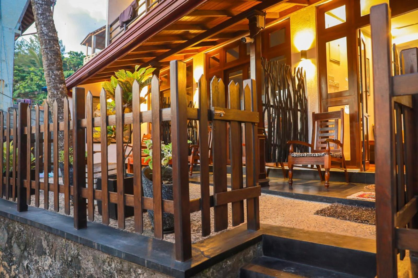 Ocean Breeze Villa Matara Kültér fotó